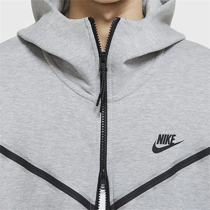 Nike Windrunner Tech Fleece