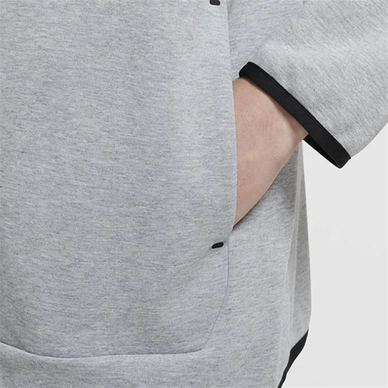 Nike Windrunner Tech Fleece